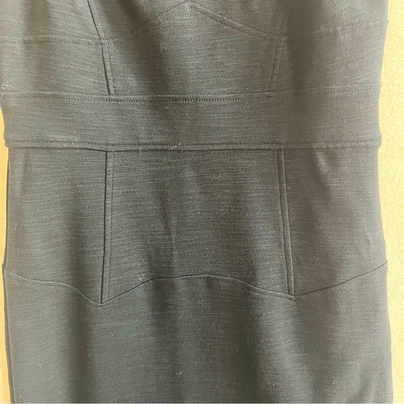 Diane Von Furstenberg Slippery Bodycon Dress  Black Classic Knee Length size 8 - Picture 9 of 12